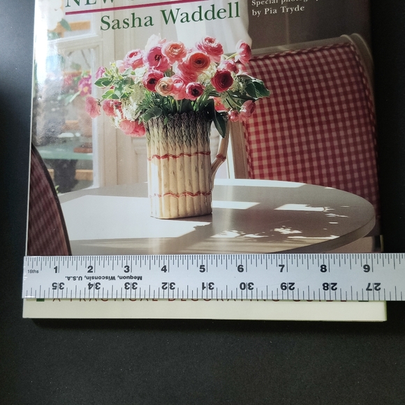 New Swedish Style: A Practical Decorating Guide - Picture 9 of 10